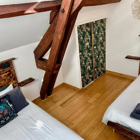 Дом отдыха La Grange Saillant Nectaire Сен-Нектер